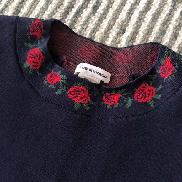 Club Monaco rose detailed top - Picture 2 of 12
